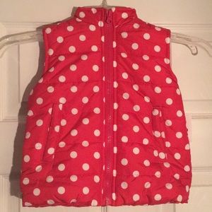 Full of circles vest